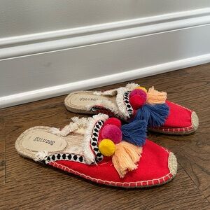 Soludos Pom Pom mules